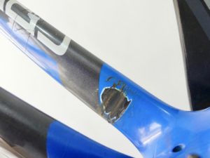 Reparation composite sur cadre de velo Specialized Crux Sports Carbone